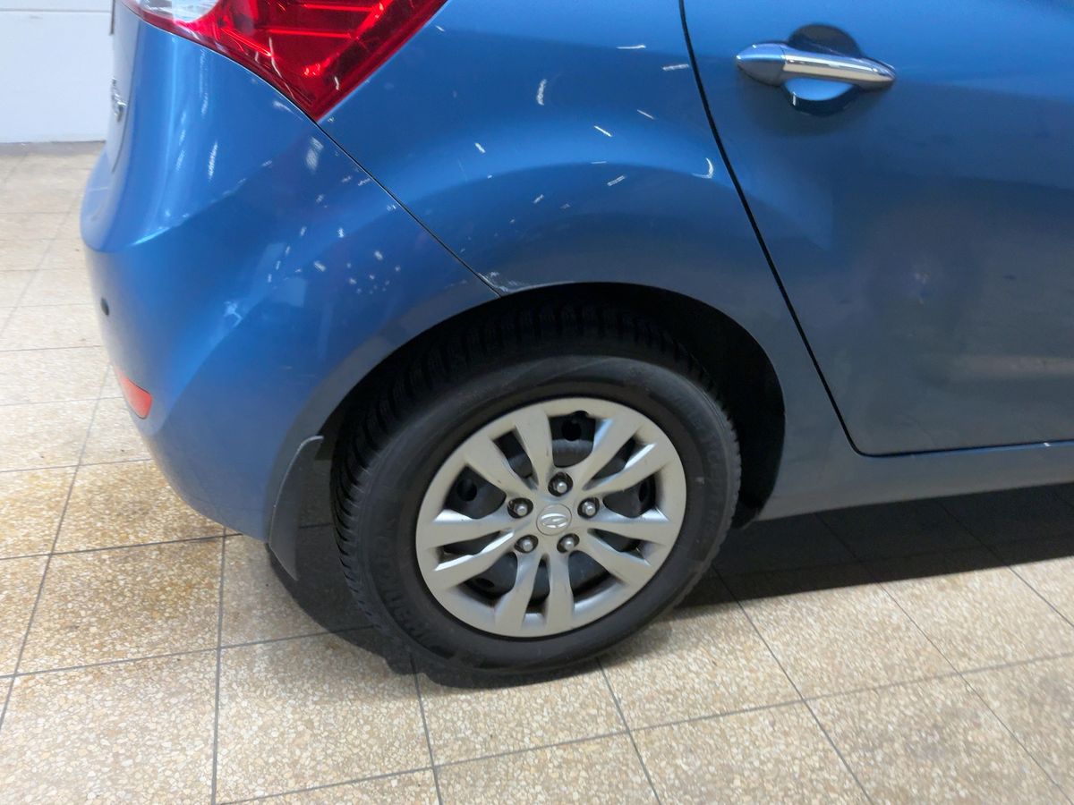 Hyundai ix20 2016 — photo 10