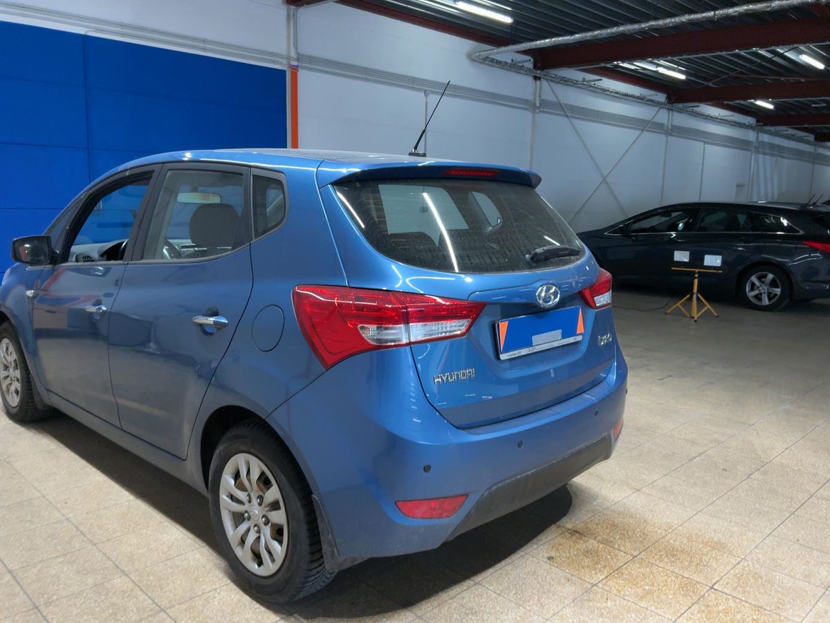 Hyundai ix20 2016 — photo 7