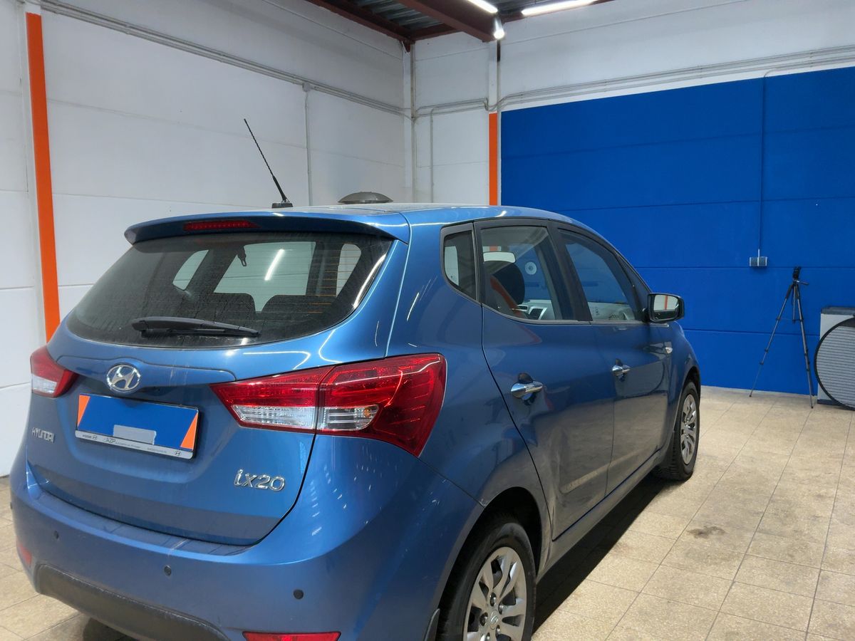 Hyundai ix20 2016 — photo 9