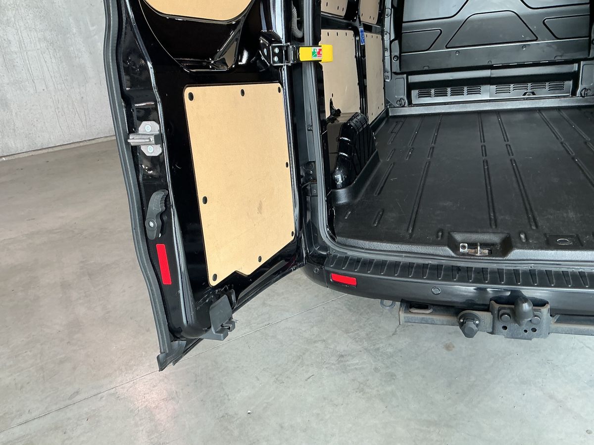 Ford Transit 2024 — photo 29