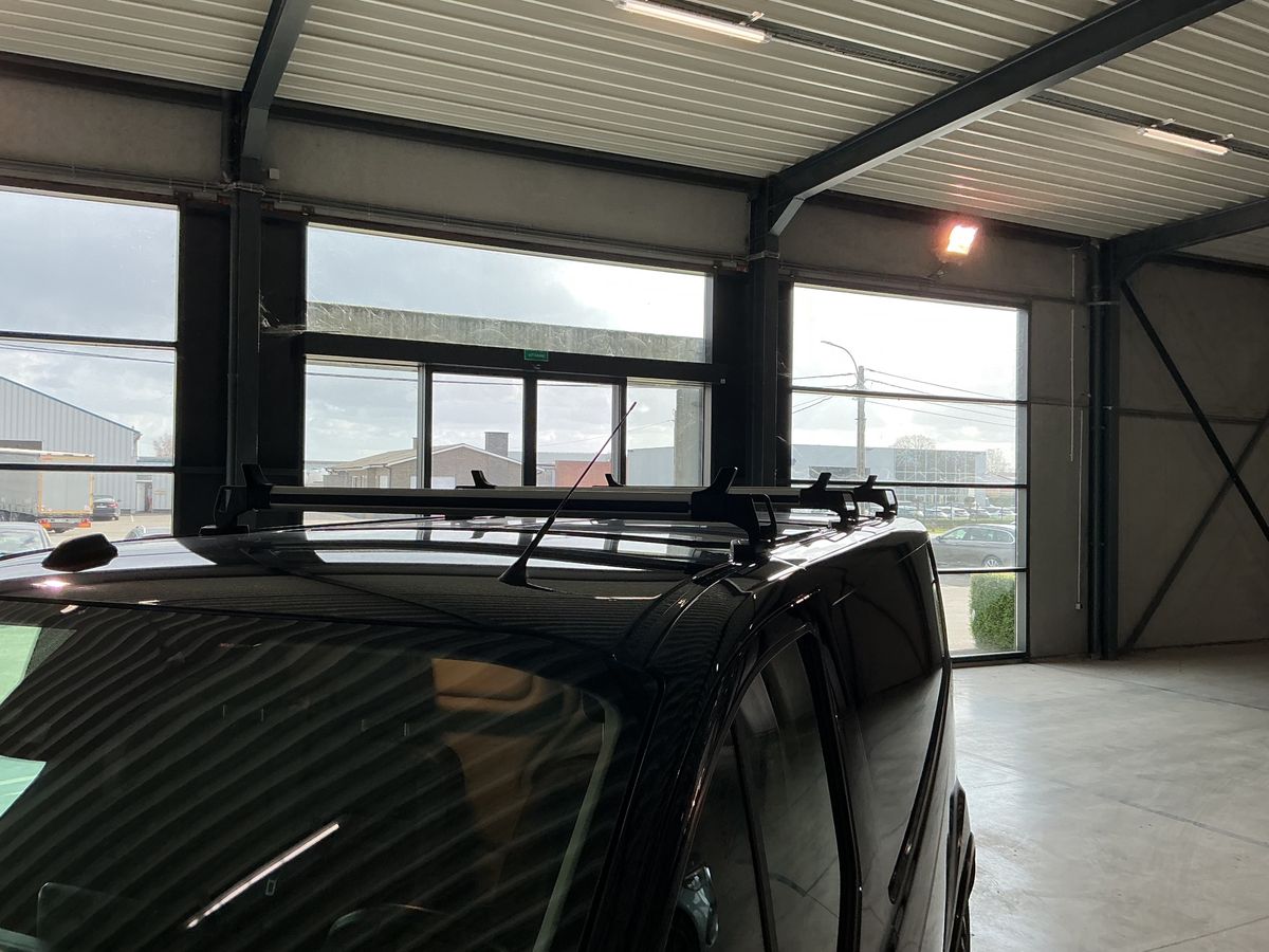 Ford Transit 2024 — photo 33