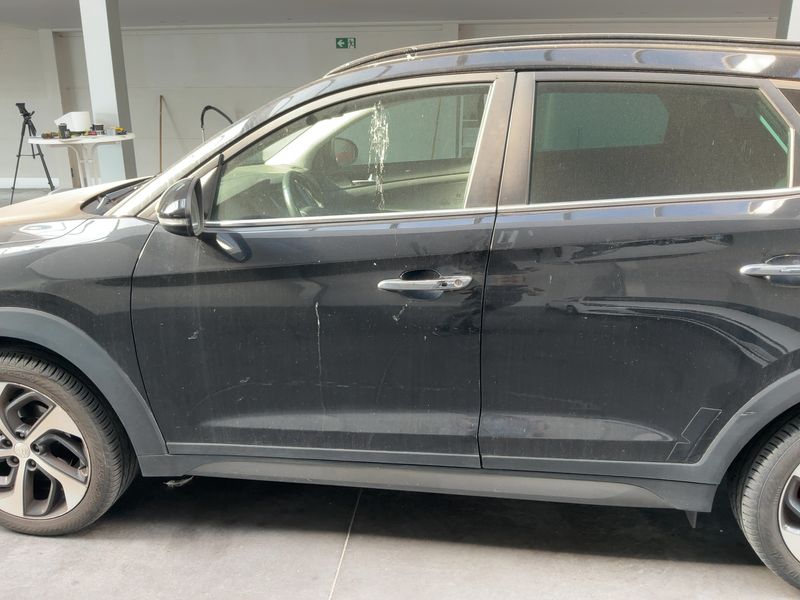 Hyundai Tucson 1.6 TGDI Advantage 2WD — zdjęcie 4