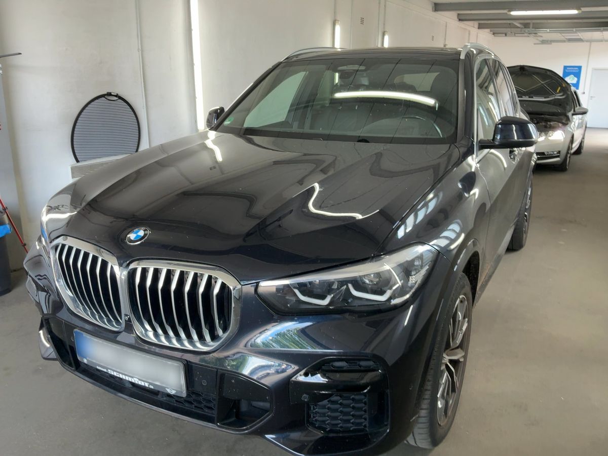 BMW X5 2023