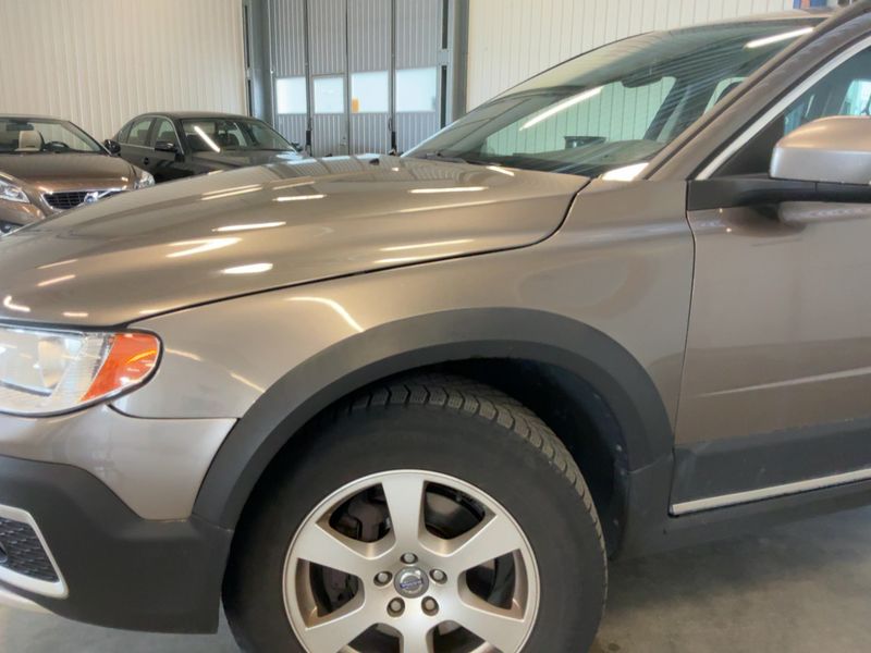 Volvo XC70 2.4 DRIVe Momentum 2WD — zdjęcie 2