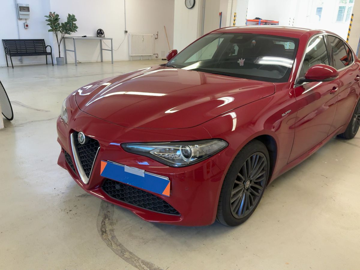 Alfa Romeo Giulia 2.0 Turbo Super