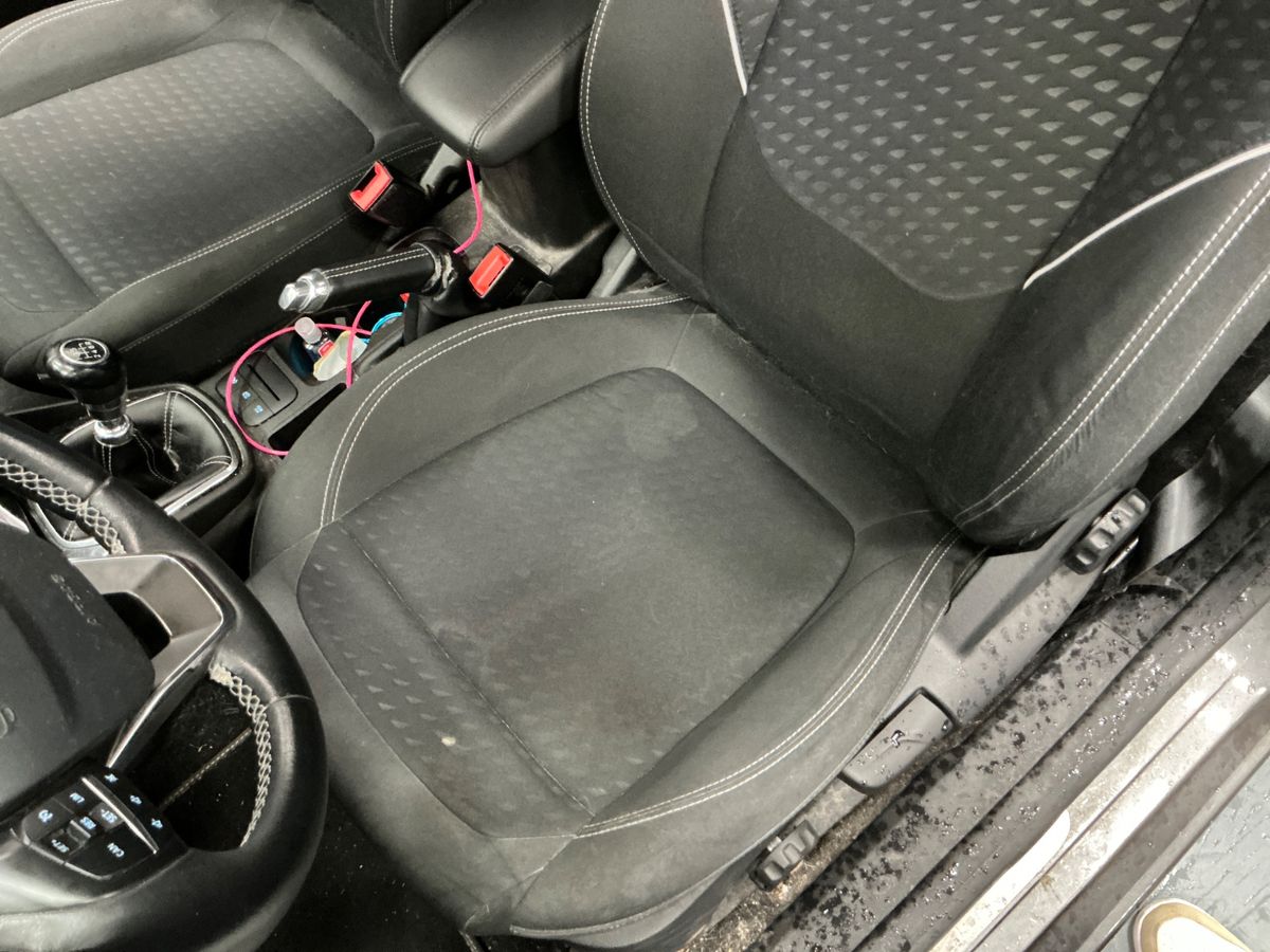 Ford Fiesta 2017 — photo 33