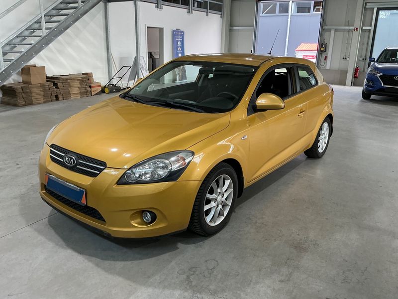 Kia pro_cee'd 1.6 LX
