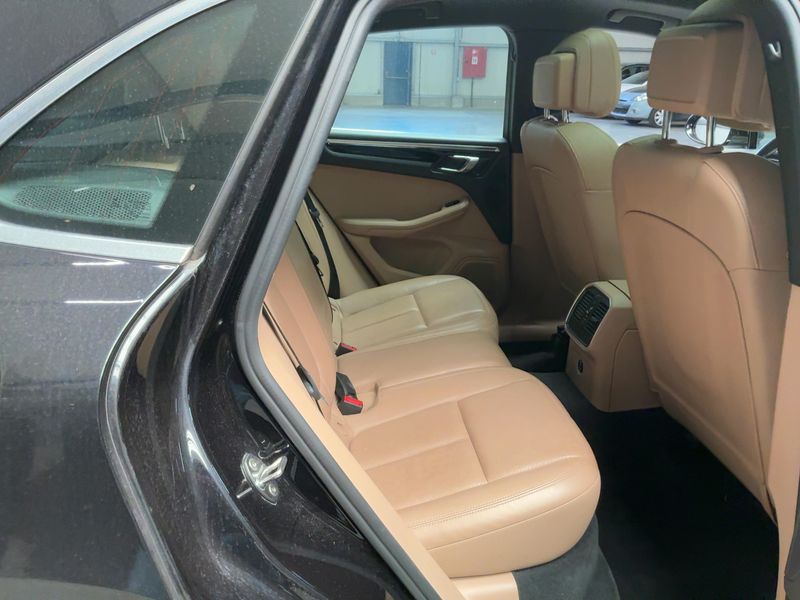 Porsche Macan S — zdjęcie 14