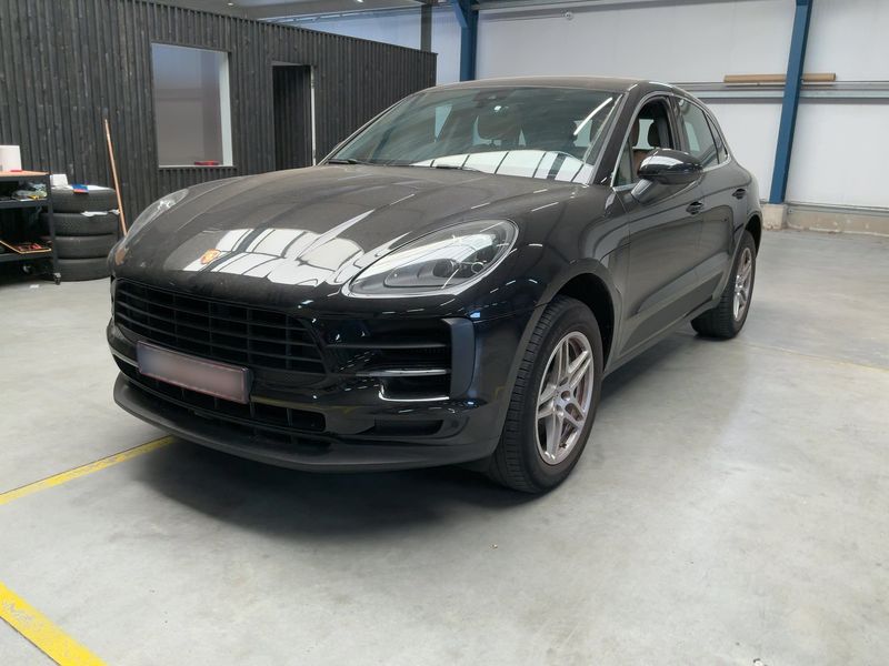 Porsche Macan S