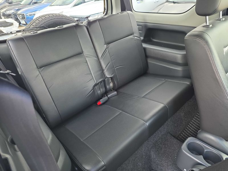 Suzuki Jimny 1.3 V — zdjęcie 13
