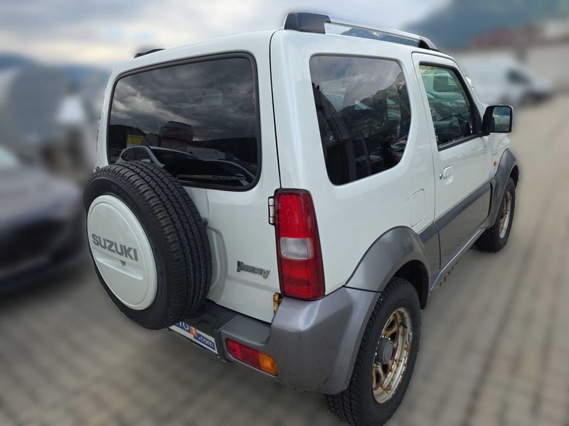 Suzuki Jimny 1.3 V — zdjęcie 5