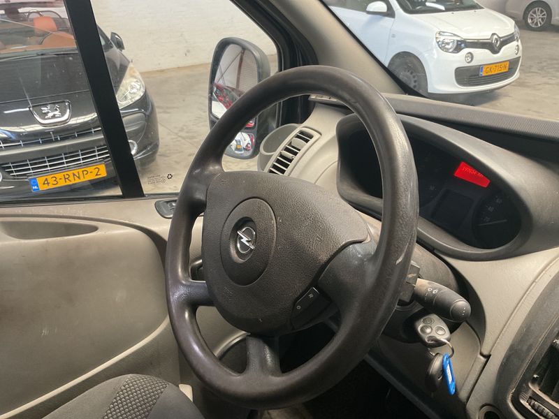 Opel Vivaro 2.0 CDTI Kasten L2H1 2,9t 2014 – снимка 26