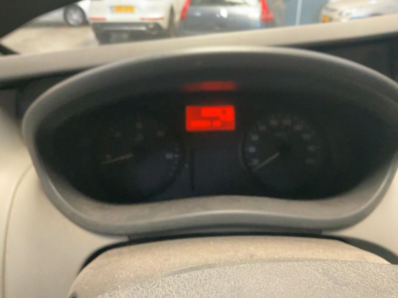 Opel Vivaro 2.0 CDTI Kasten L2H1 2,9t 2014 – снимка 18