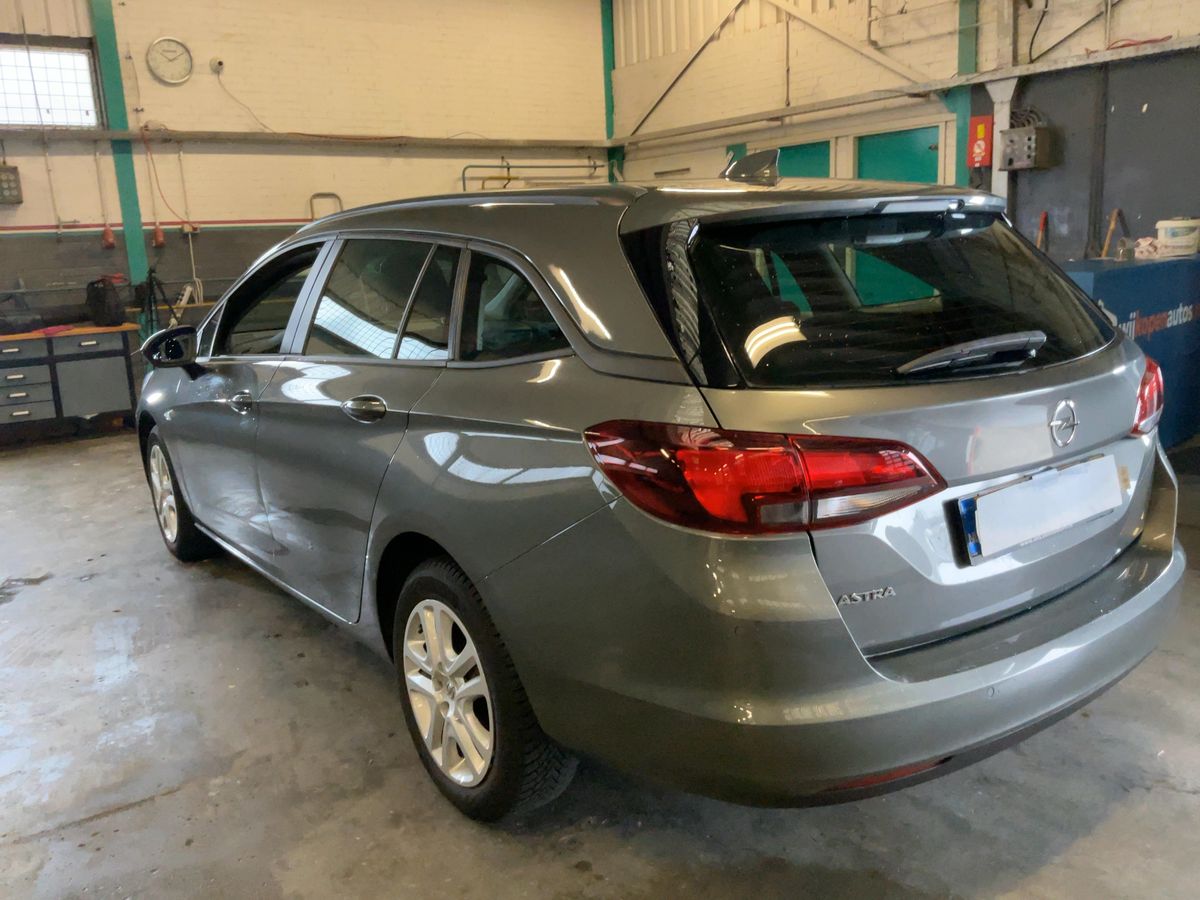 Opel Astra 2018 — photo 7