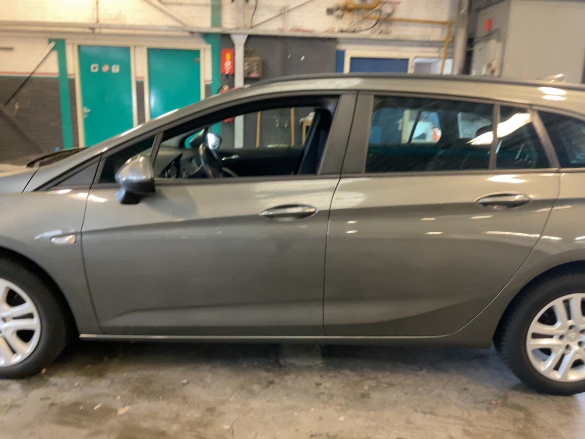 Opel Astra 2018 — photo 5