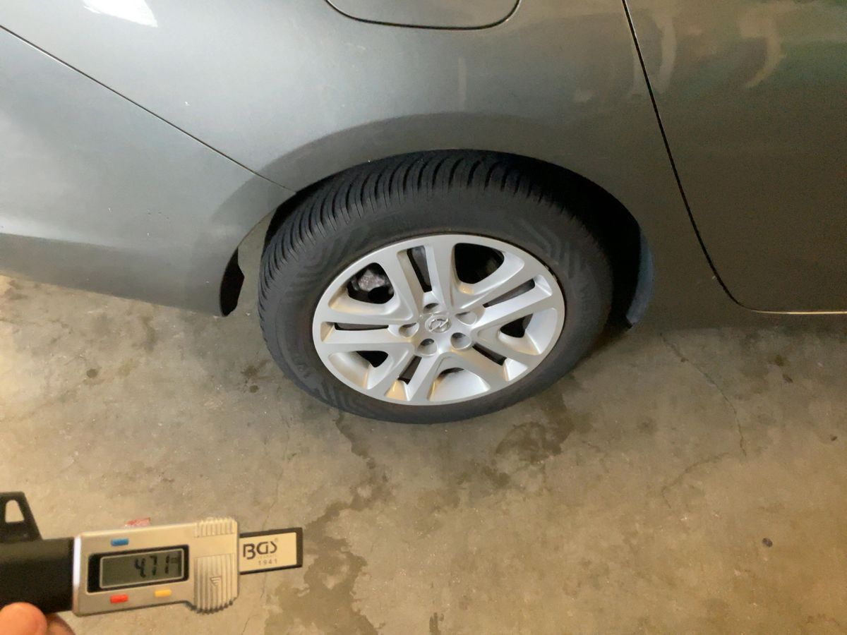 Opel Astra 2018 — photo 10