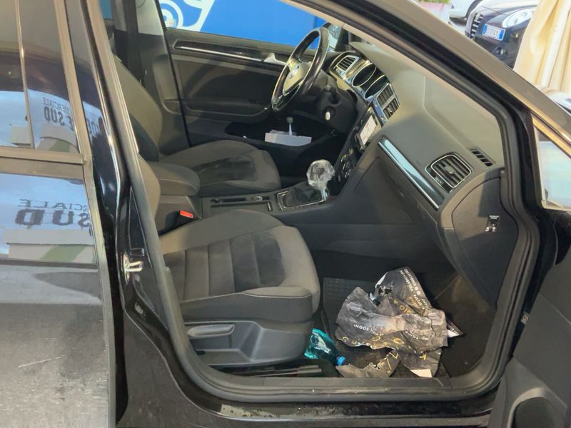 Volkswagen Golf VII 1.6 TDI Executive BlueMotion Tech — zdjęcie 11