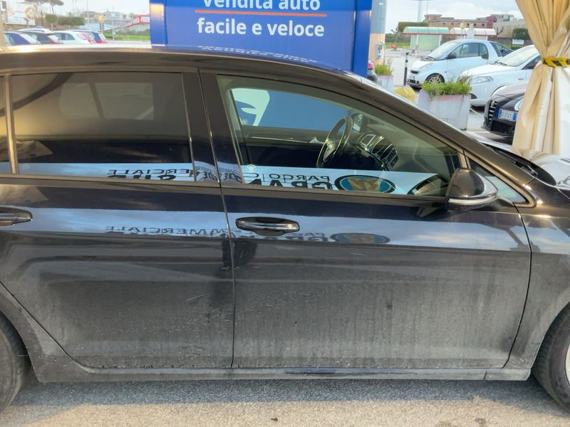 Volkswagen Golf VII 1.6 TDI Executive BlueMotion Tech — zdjęcie 7