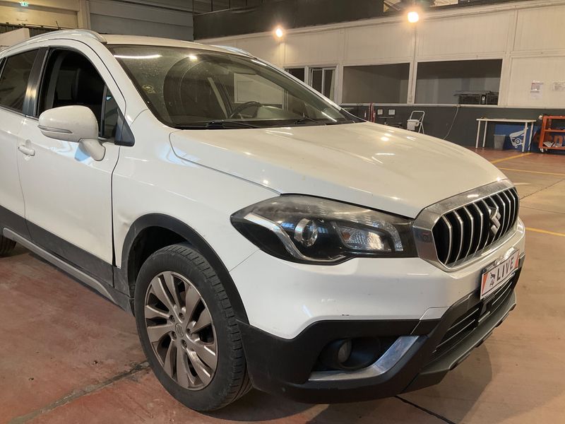 Suzuki SX4 S-Cross 1.4 BoosterJet Mild-Hybrid Easy 2WD photo Suzuki SX4 S-Cross 1.4 BoosterJet Mild-Hybrid Easy 2WD