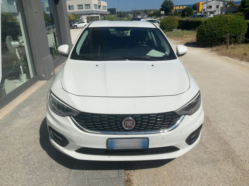 Fiat Tipo 1.6 JTDM Opening Edition — zdjęcie 9
