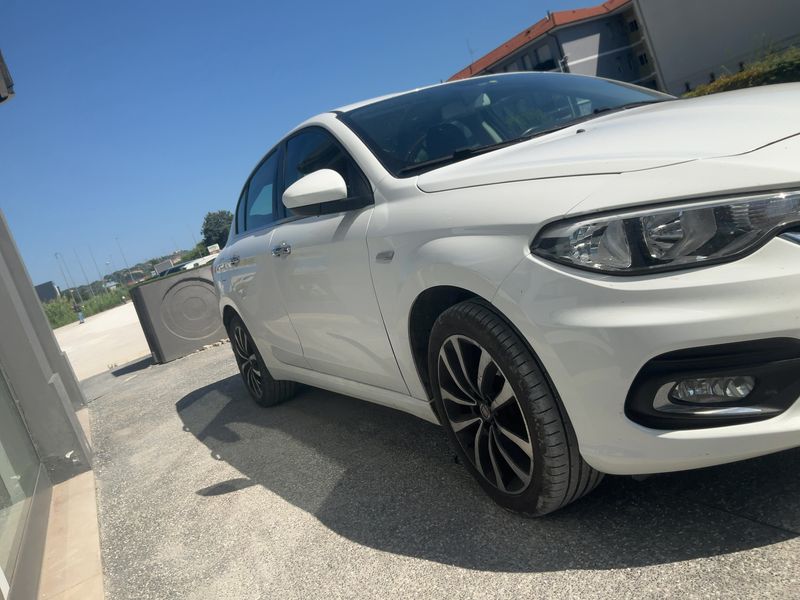 Fiat Tipo 1.6 JTDM Opening Edition — zdjęcie 8