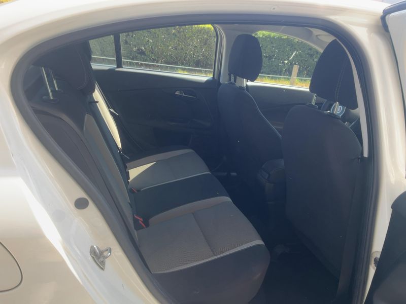 Fiat Tipo 1.6 JTDM Opening Edition — zdjęcie 14