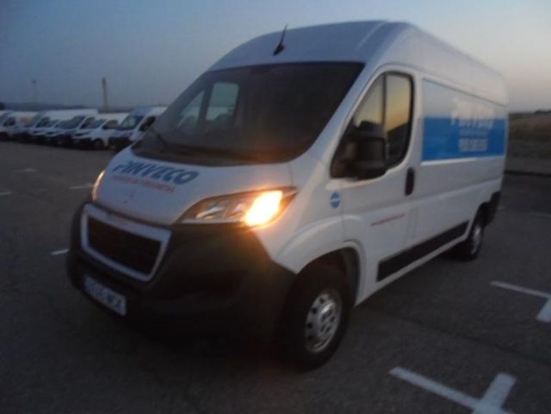 Peugeot Boxer 2.2 Blue-HDi 335 L2H2 Premium Stop&Start