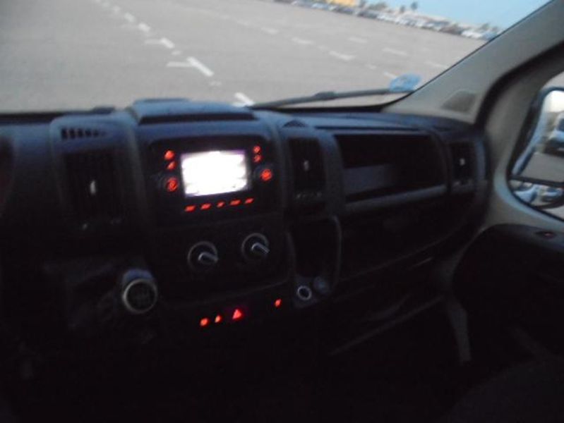 Peugeot Boxer 2.2 Blue-HDi 335 L2H2 Premium Stop&Start — zdjęcie 10