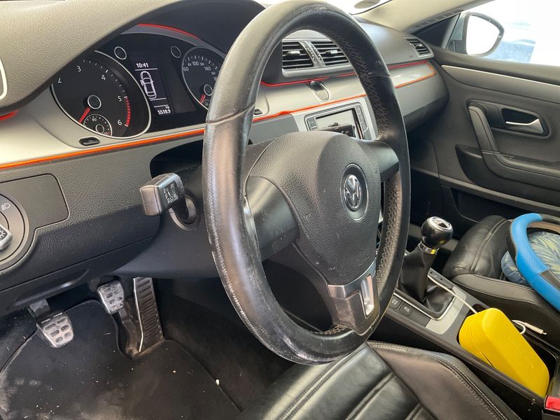 Volkswagen Passat CC 2.0 TDI BlueMotion Tech 2011 – снимка 38
