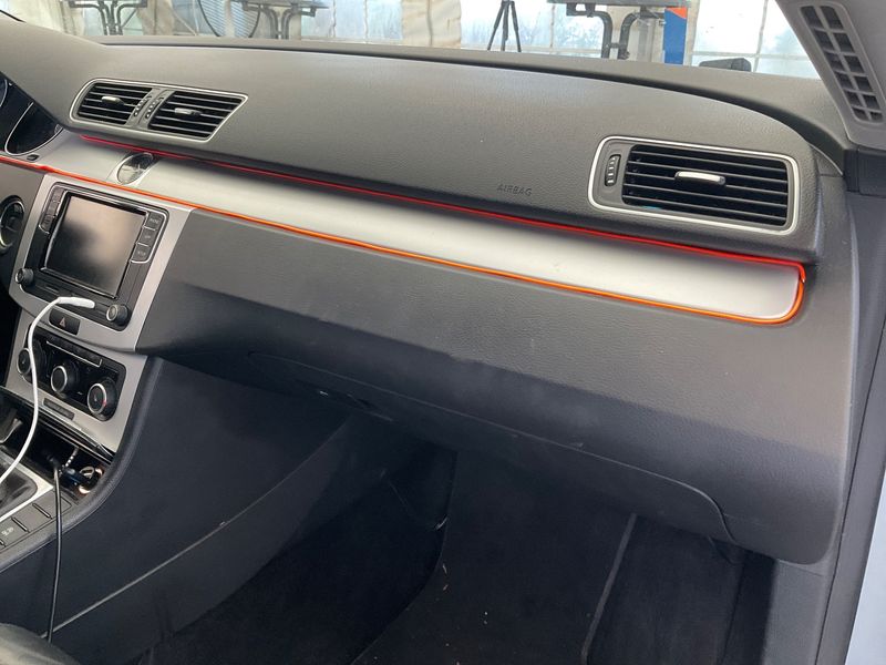 Volkswagen Passat CC 2.0 TDI BlueMotion Tech 2011 – снимка 45