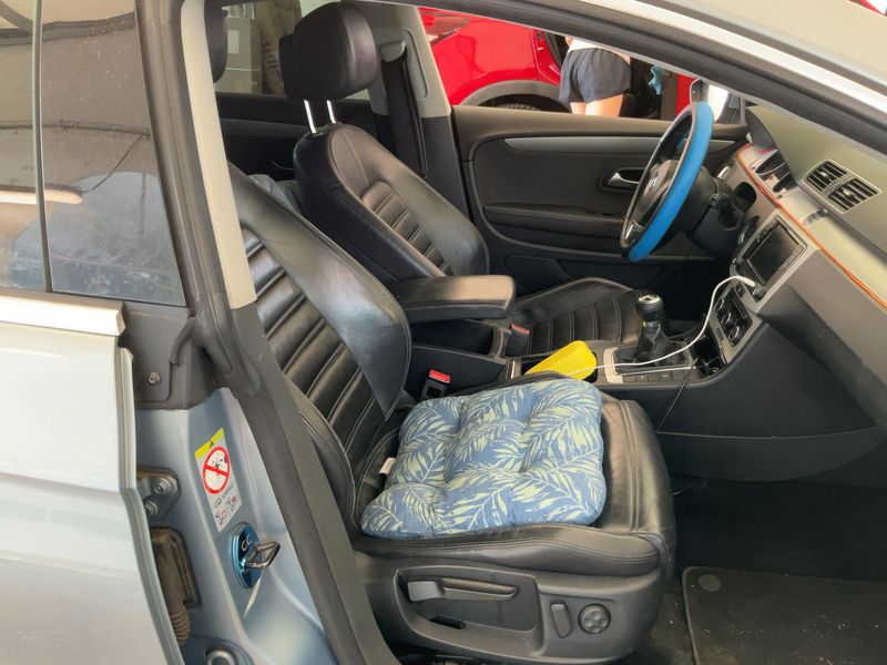 Volkswagen Passat CC 2.0 TDI BlueMotion Tech 2011 – снимка 17