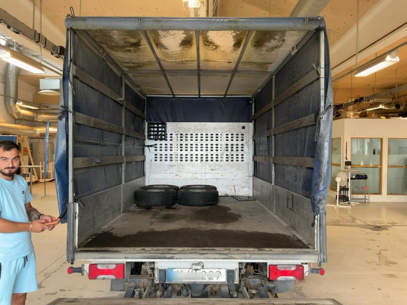 Iveco Daily 3.0 Diesel Einzelkabine 35 S Radstand 4100 — zdjęcie 10