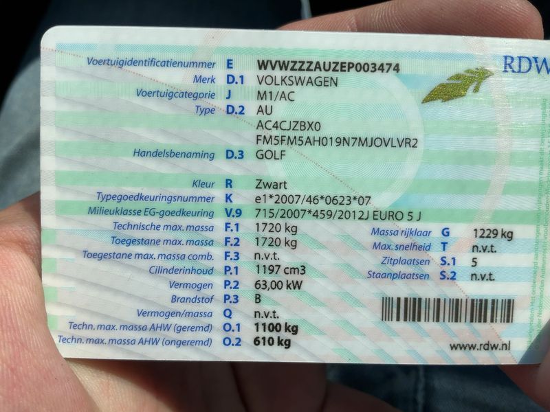 Volkswagen Golf VII 1.2 TSI Trendline BlueMotion Tech — zdjęcie 15