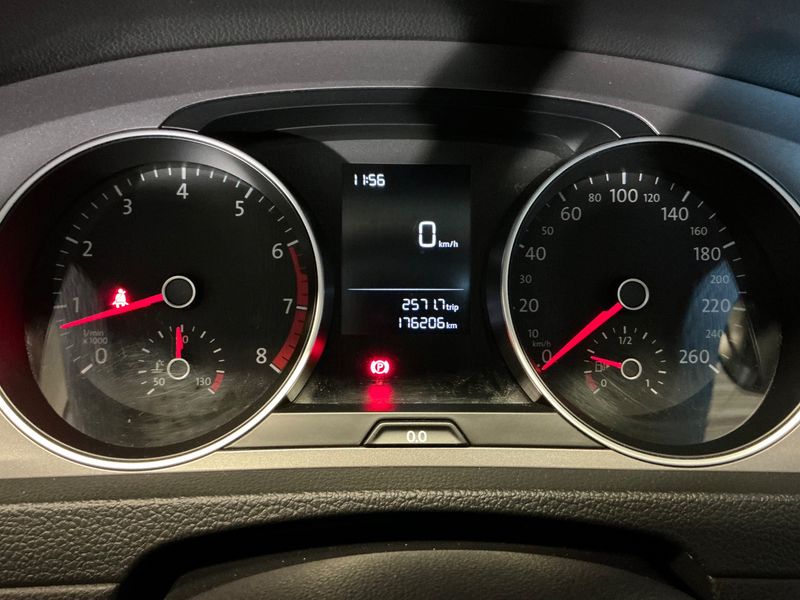 Volkswagen Golf VII 1.2 TSI Trendline BlueMotion Tech — zdjęcie 13