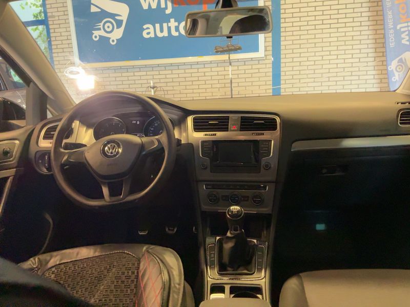 Volkswagen Golf VII 1.2 TSI Trendline BlueMotion Tech — zdjęcie 12