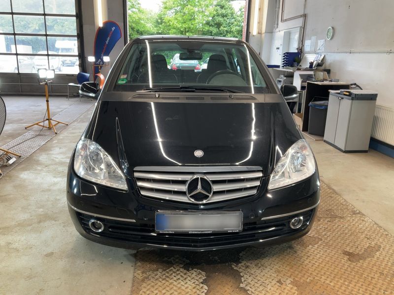 Mercedes-Benz A-Klasse A 160 Elegance — zdjęcie 9