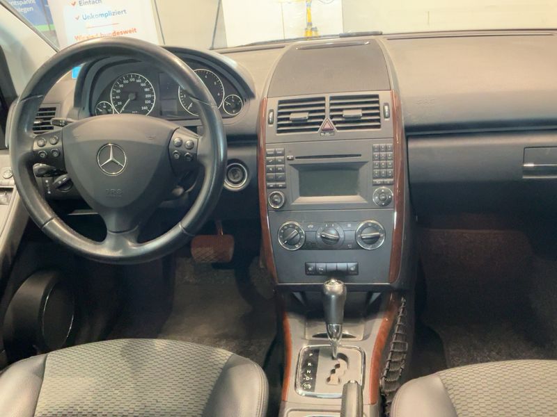 Mercedes-Benz A-Klasse A 160 Elegance — zdjęcie 12