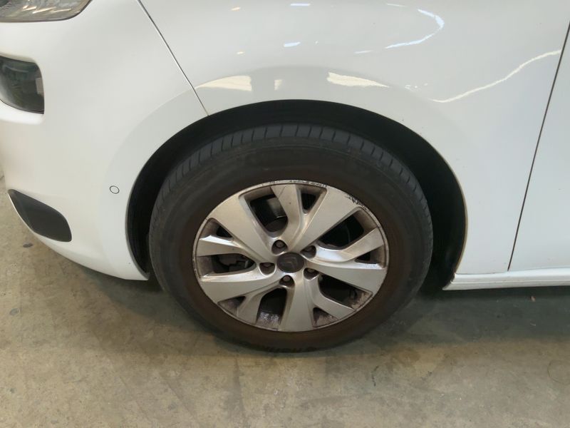Citroen C4 Picasso 1.6 Blue-HDi Intensive 2015 – снимка 3