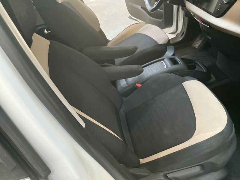 Citroen C4 Picasso 1.6 Blue-HDi Intensive 2015 – снимка 28
