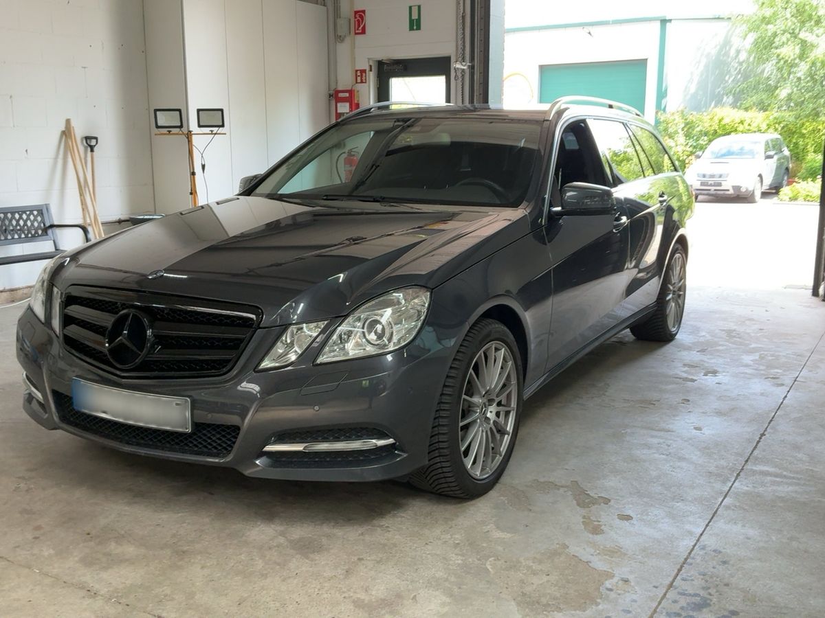 Mercedes-Benz E-Klasse 2011