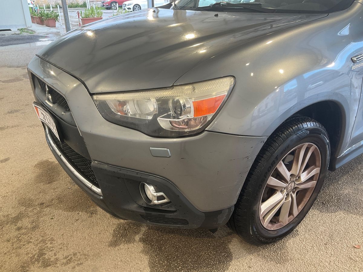 Mitsubishi ASX 2012 — photo 3