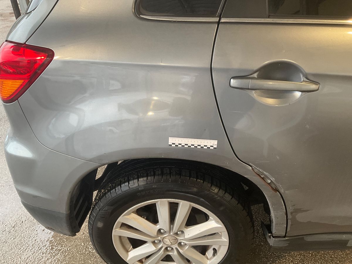 Mitsubishi ASX 2012 — photo 27