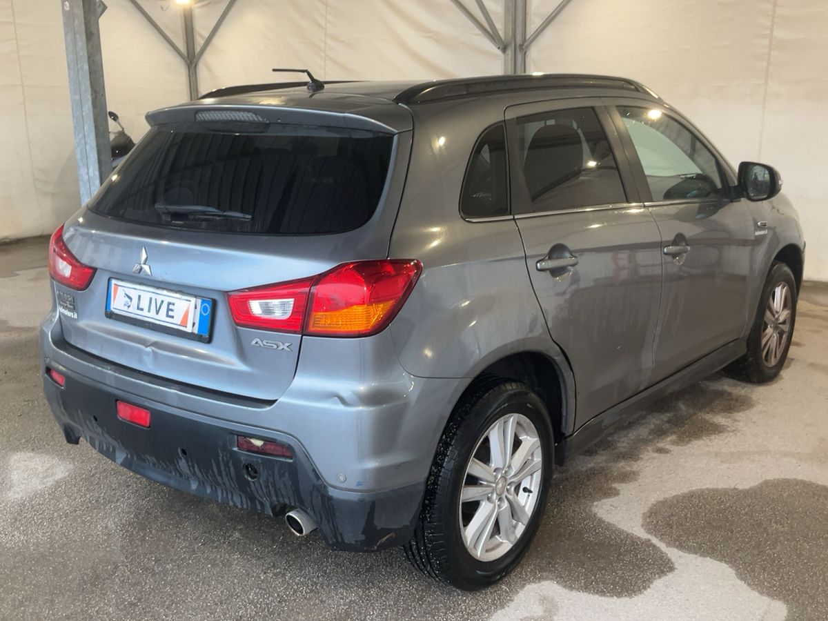 Mitsubishi ASX 2012 — photo 9
