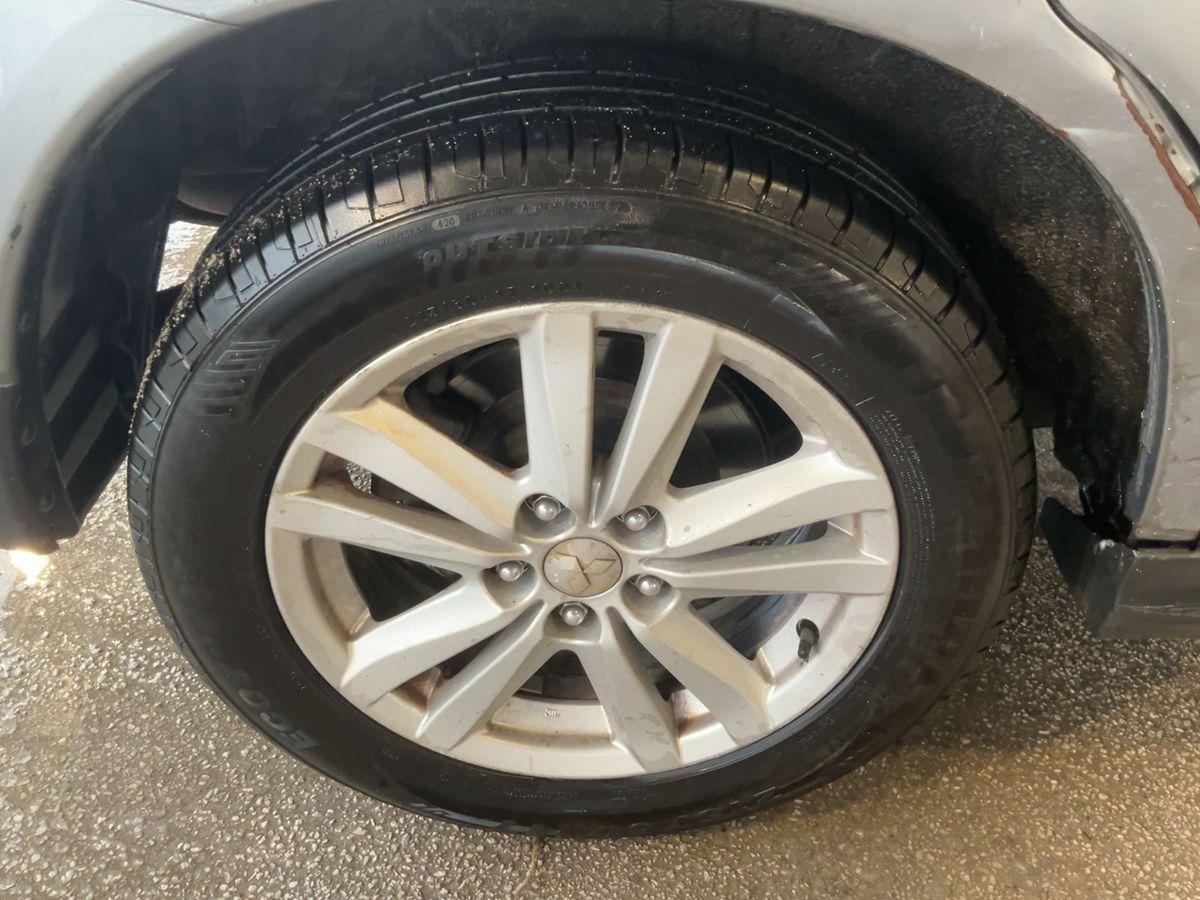 Mitsubishi ASX 2012 — photo 10