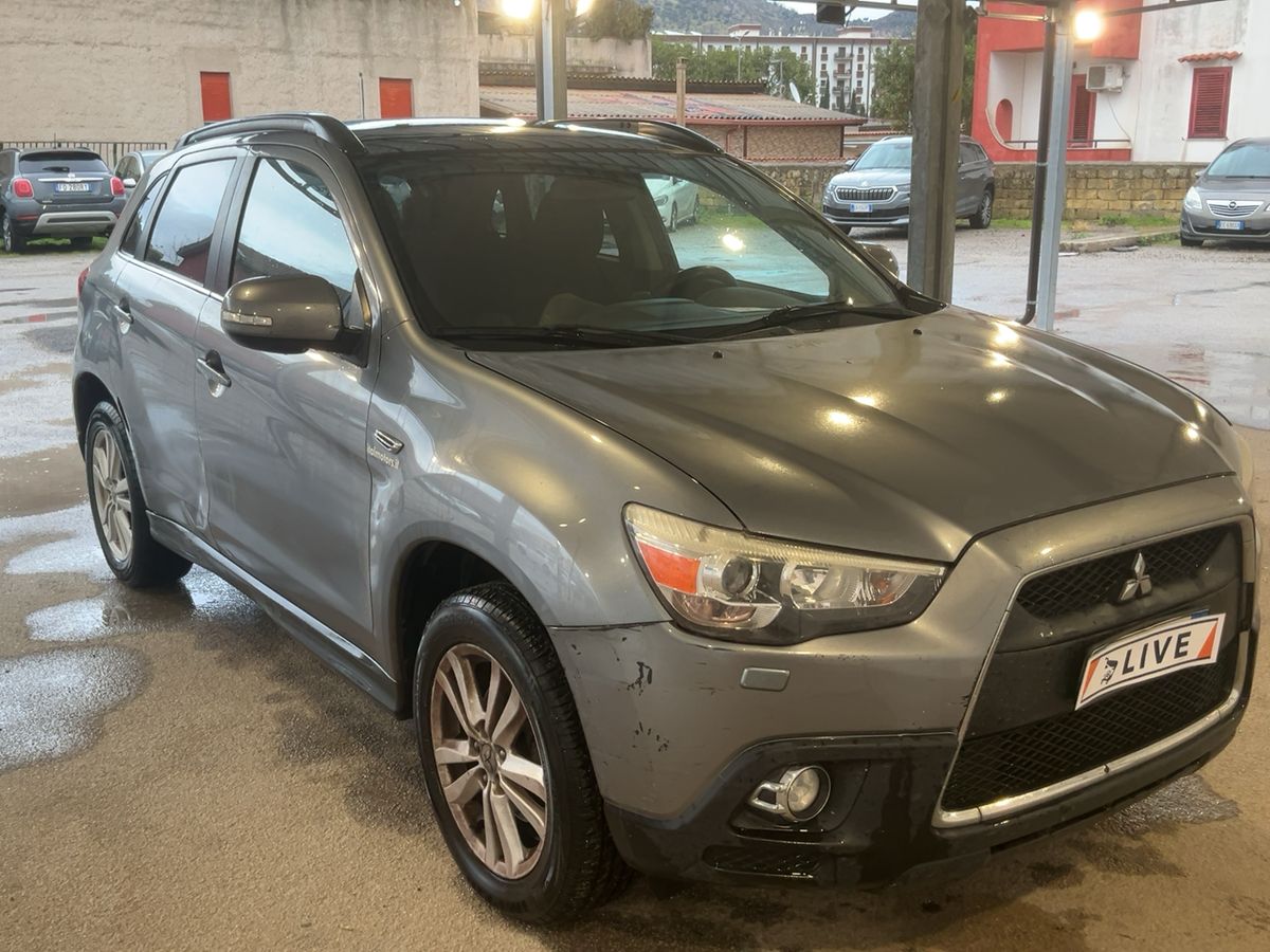 Mitsubishi ASX 2012 — photo 13