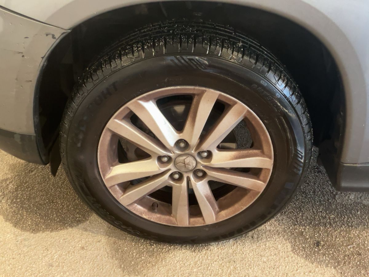 Mitsubishi ASX 2012 — photo 4
