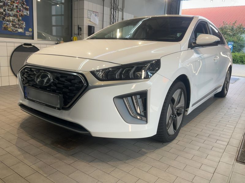 Hyundai IONIQ 1.6 Hybrid Style — zdjęcie 2