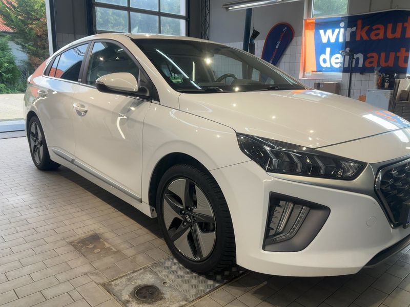 Hyundai IONIQ 1.6 Hybrid Style — zdjęcie 8