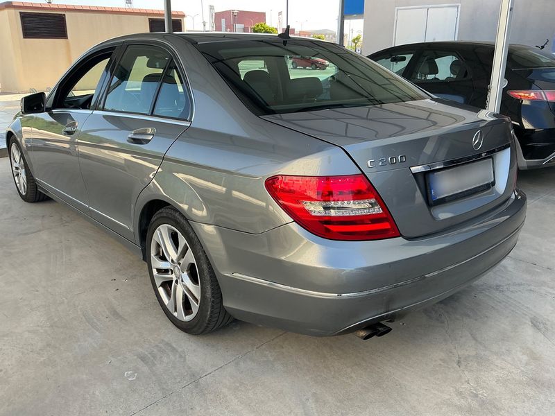 Mercedes-Benz C-Klasse C 200 CDI BlueEfficiency Avantgarde 2012 – снимка 6