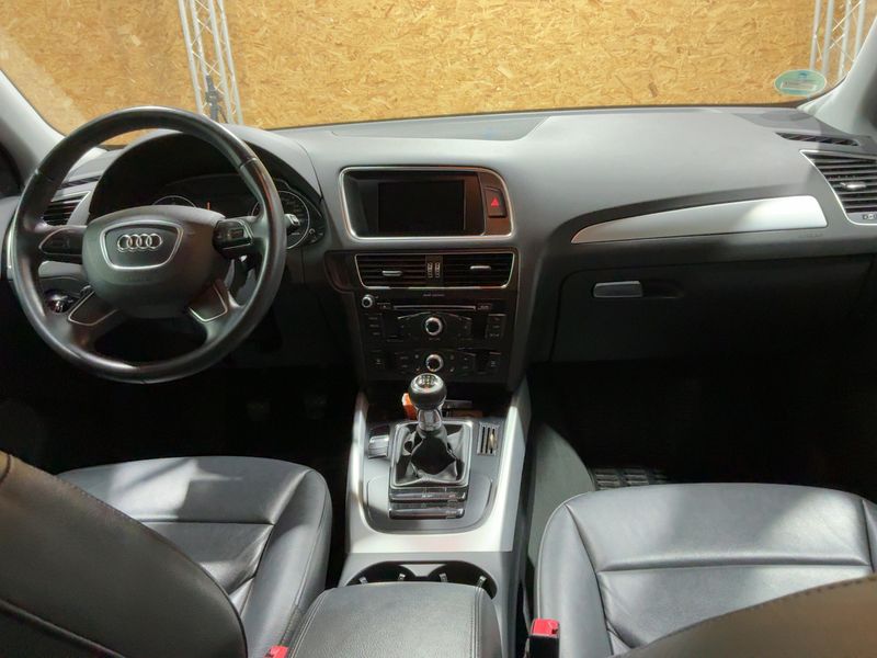 Audi Q5 2.0 TDI — zdjęcie 12